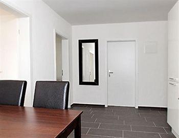 Guesthouse Dienerstrasse Zurich Ngoại thất bức ảnh